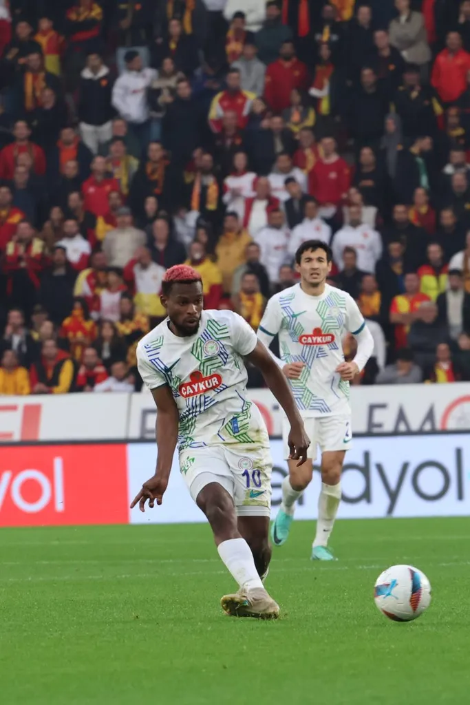 Ibrahim Olawoyin- Photo by IMAGO