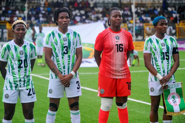 &ldquo;I could&rsquo;ve signed for them&rdquo; &ndash; Nigeria GK reveals emotional links to Man United, Lyon