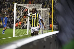 Osayi-Samuel: ‘They had weapons’ – Super Eagles star explains pounding of pitch invader