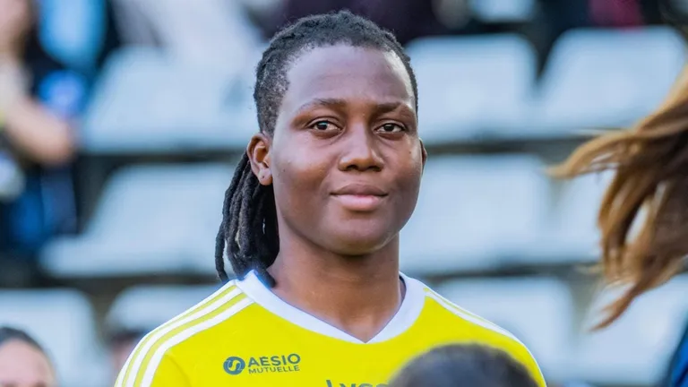 Chiamaka Nnadozie: Super Falcons GOAT &lsquo;keeper hits England following Paris FC exit