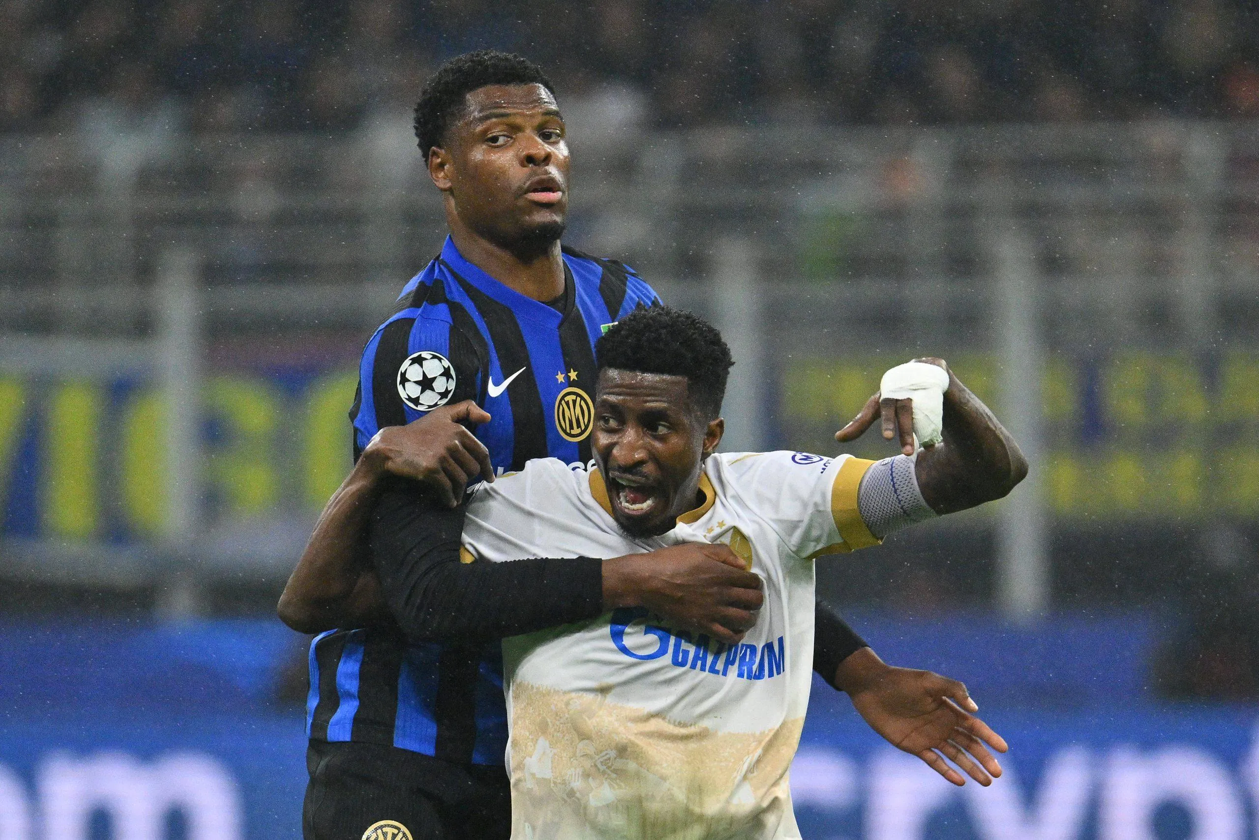 Peter Olayinka and Denzel Dumfries 