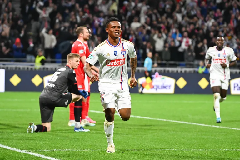 Gift Orban ends goal drought as Lyon book Coupe de France final spot