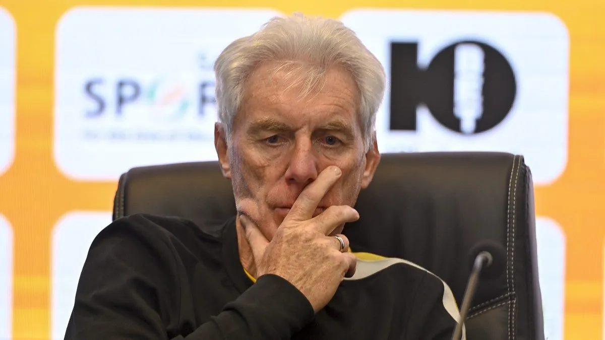 Super Eagles vs Rwanda: Bafana boss Broos makes stunning prediction