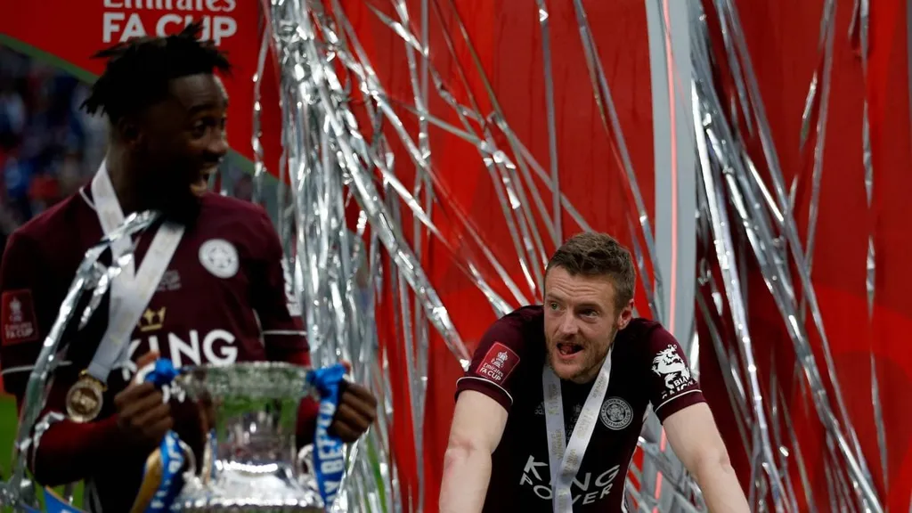 Wilfred Ndidi: Departing Vardy leaves parting gift for veteran midfielder as he names his best Leicester XI 