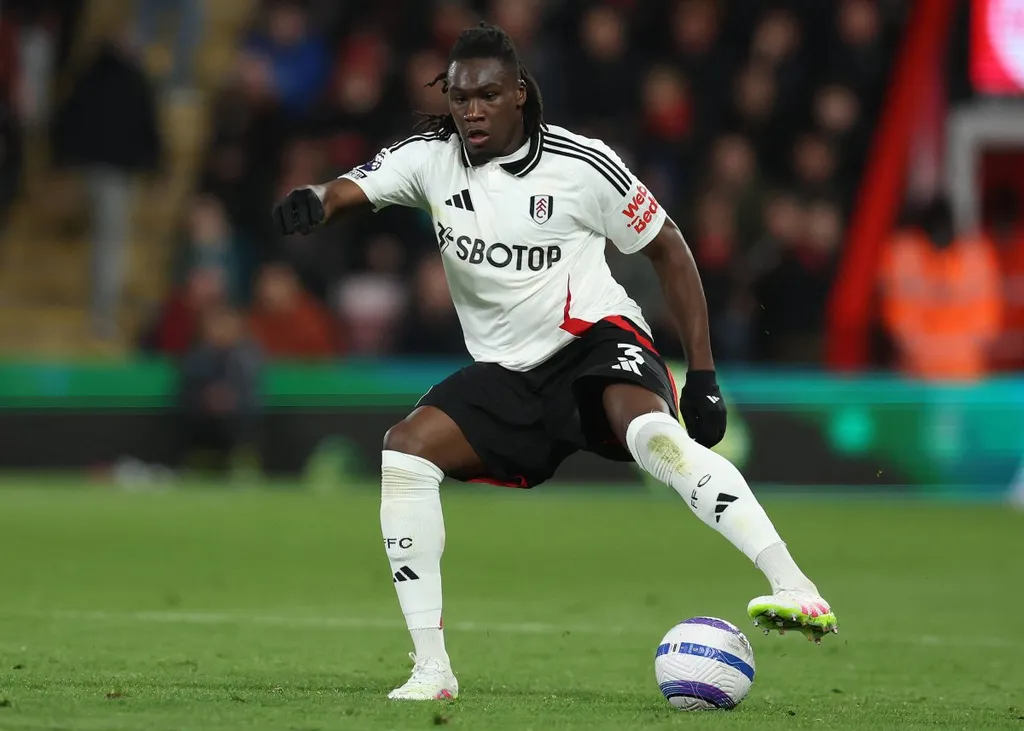 Bitter-sweet afternoon for Iwobi and Bassey as Fulham fall to late Chelsea rally