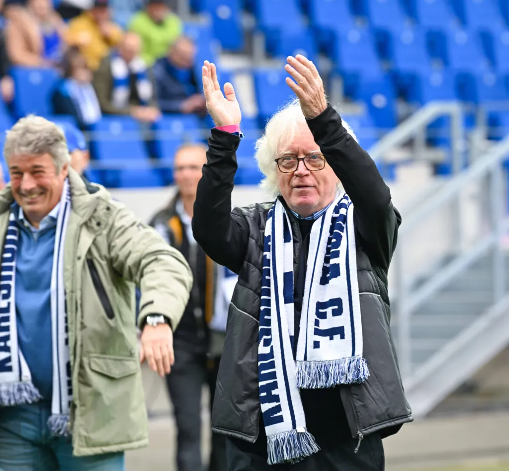 Are Super Eagles set to unveil former AFCON winner as new head coach?