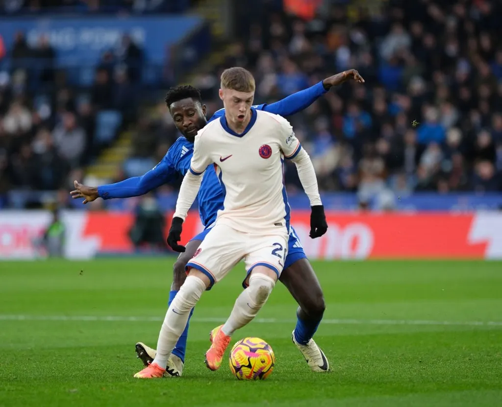 Ndidi&rsquo;s reckless tackle on Cole Palmer sparks fury: 'he lost his rag'