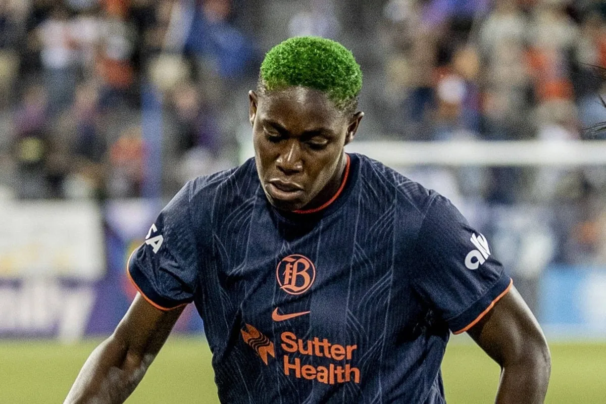 Asisat Oshoala takes bold step with surprise switch to Saudi Arabian giants