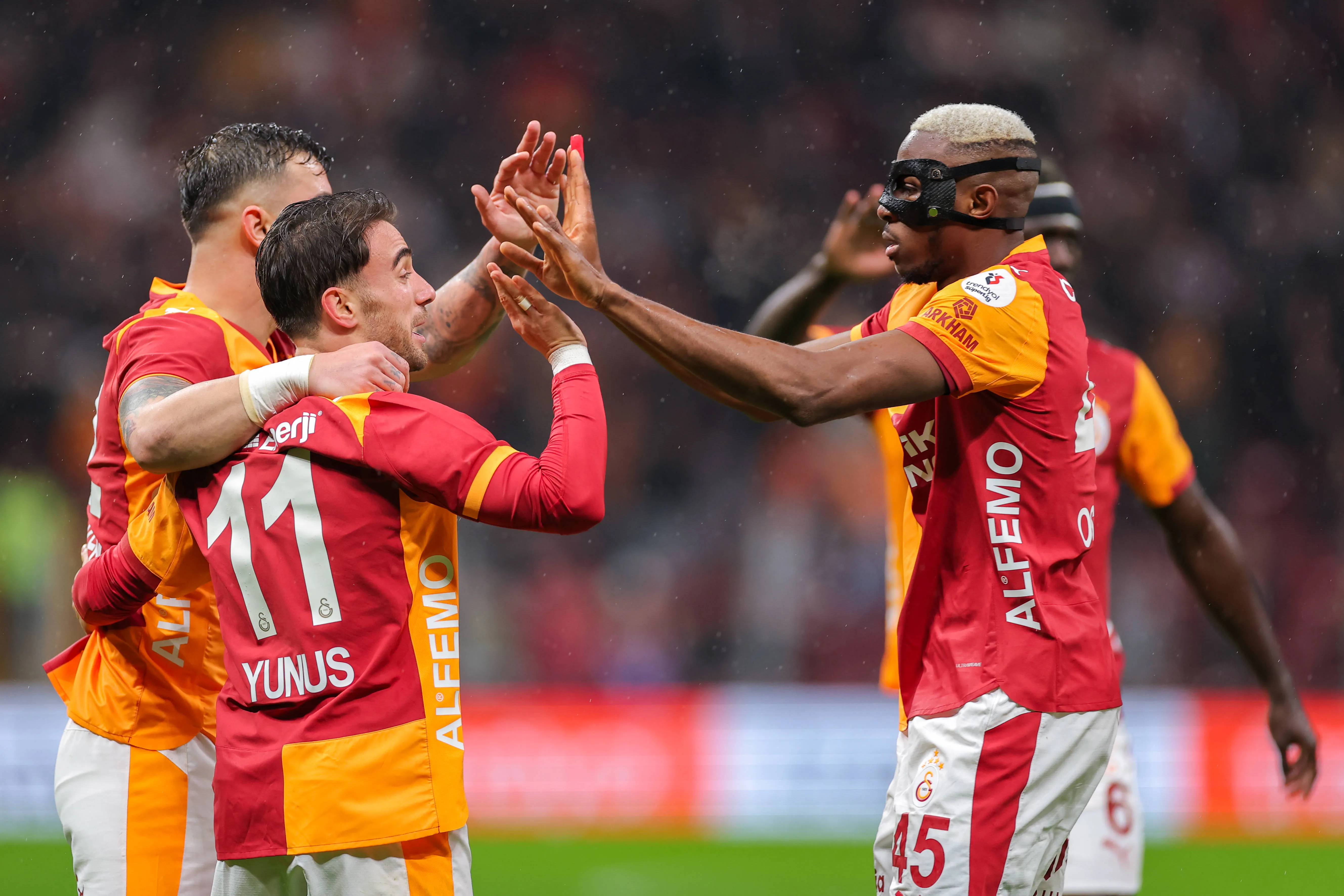 Yunus Akgun, Abdulkerim Bardakci Victor Osimhen of Galatasaray