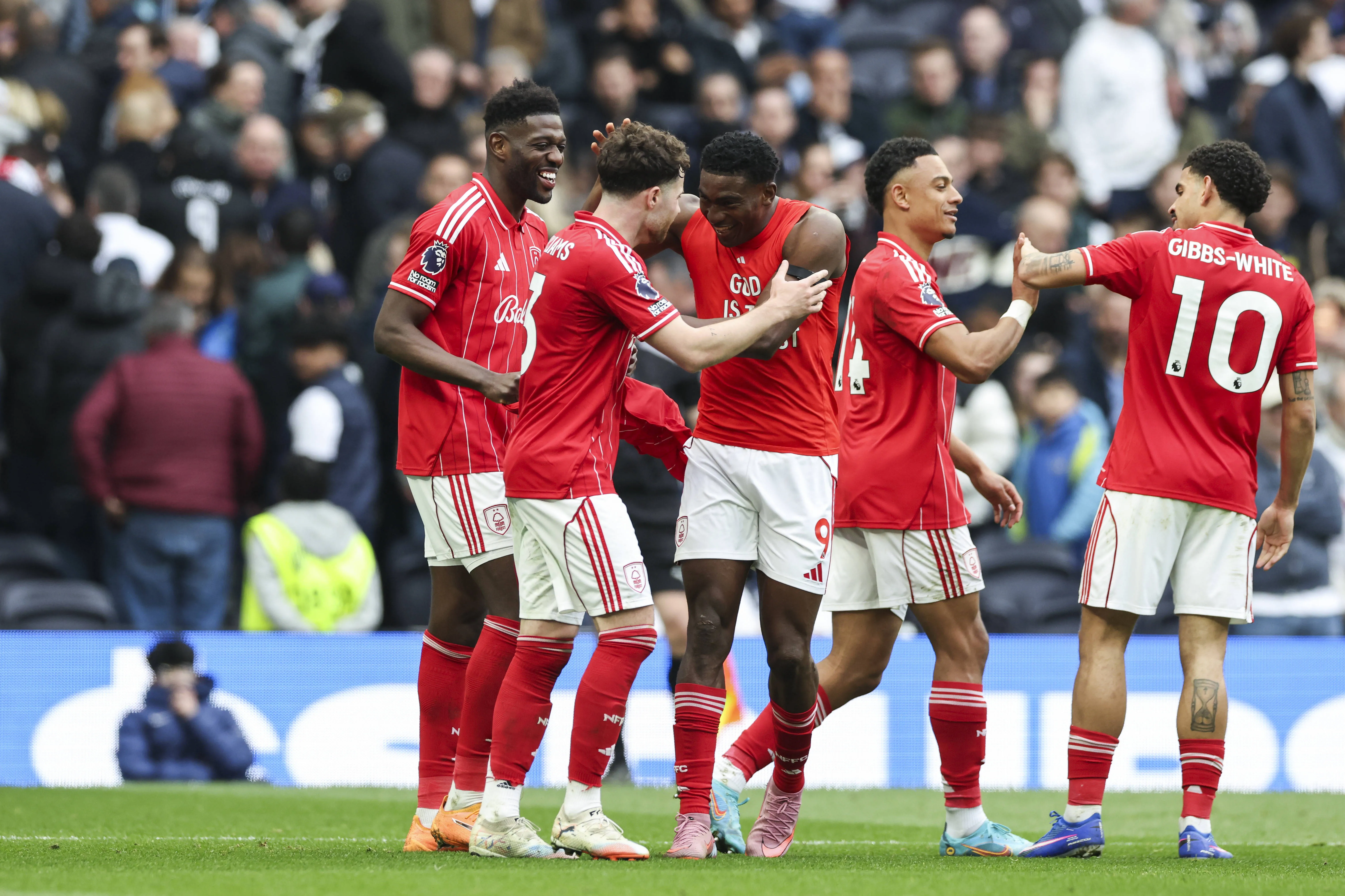 Taiwo Awoniyi scores a GOAL and celebrates with Nottingham Forest defender Neco Williams