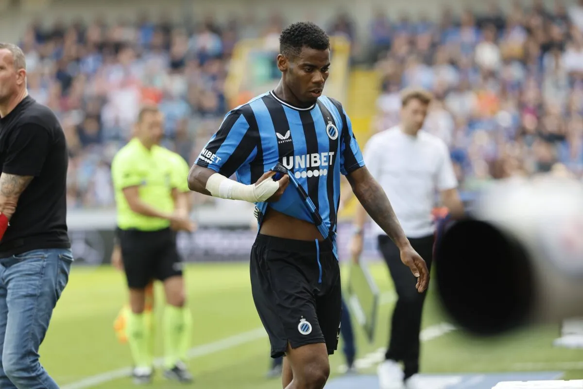 Super Eagles midfielder wins Player of the Month award in Belgium