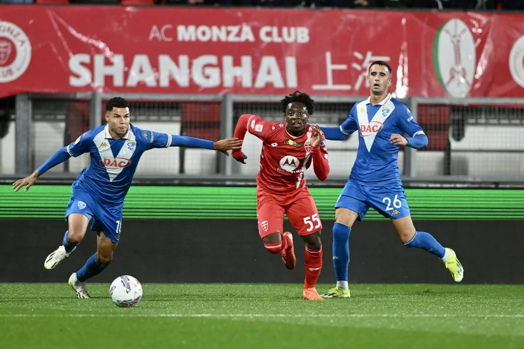 Obafemi Martins' son Kevin makes winning debut with Serie A side