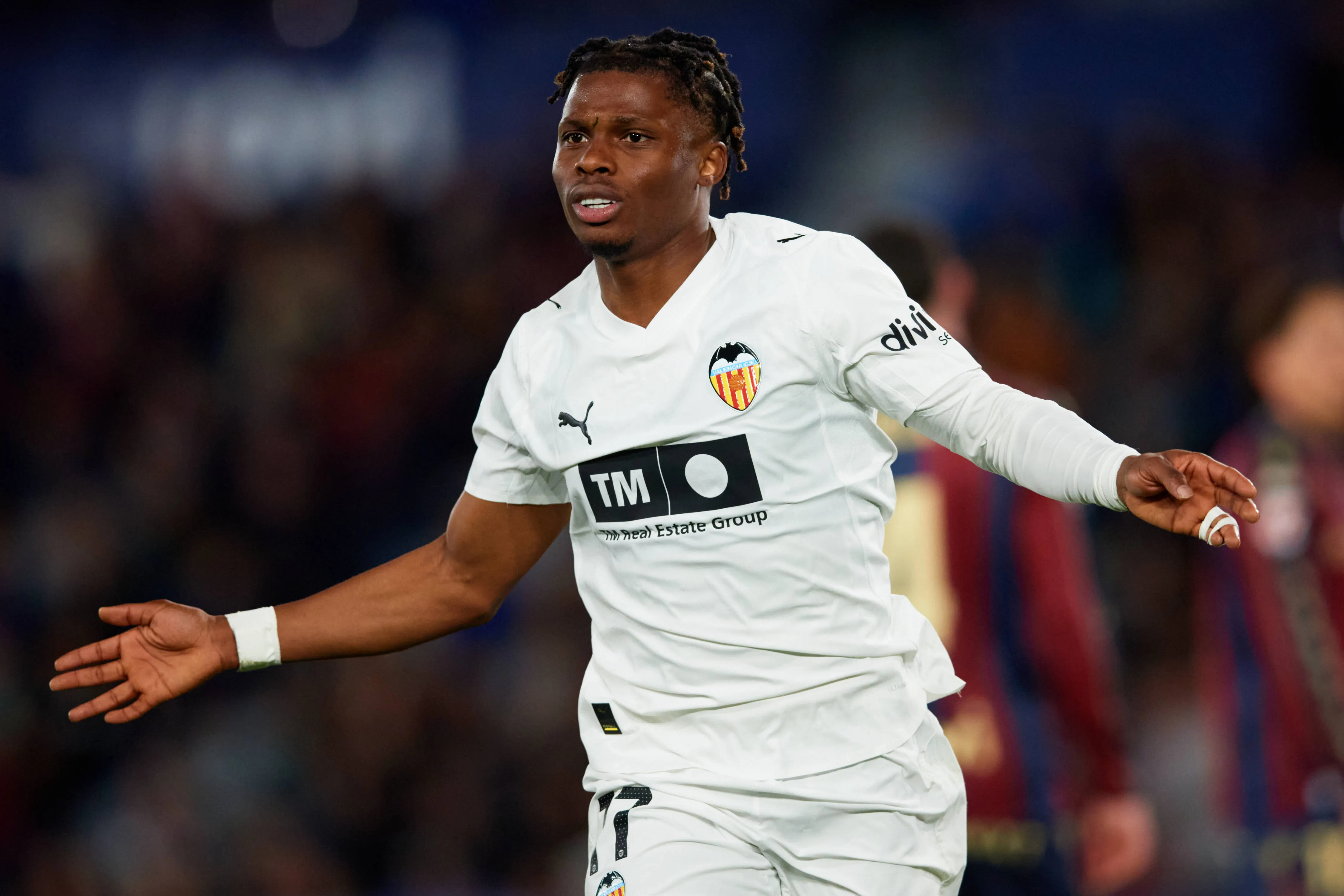 Largie Ramazani celebrates after scoring the team's first goal during the match between Levante UD and Valencia CF