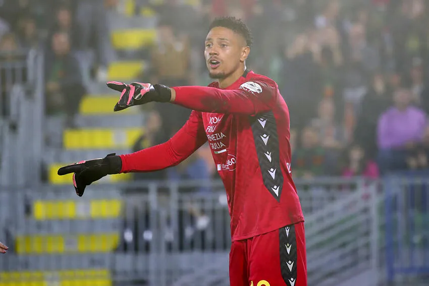 Okoye's costly own goal adds to Udinese's Serie A woes