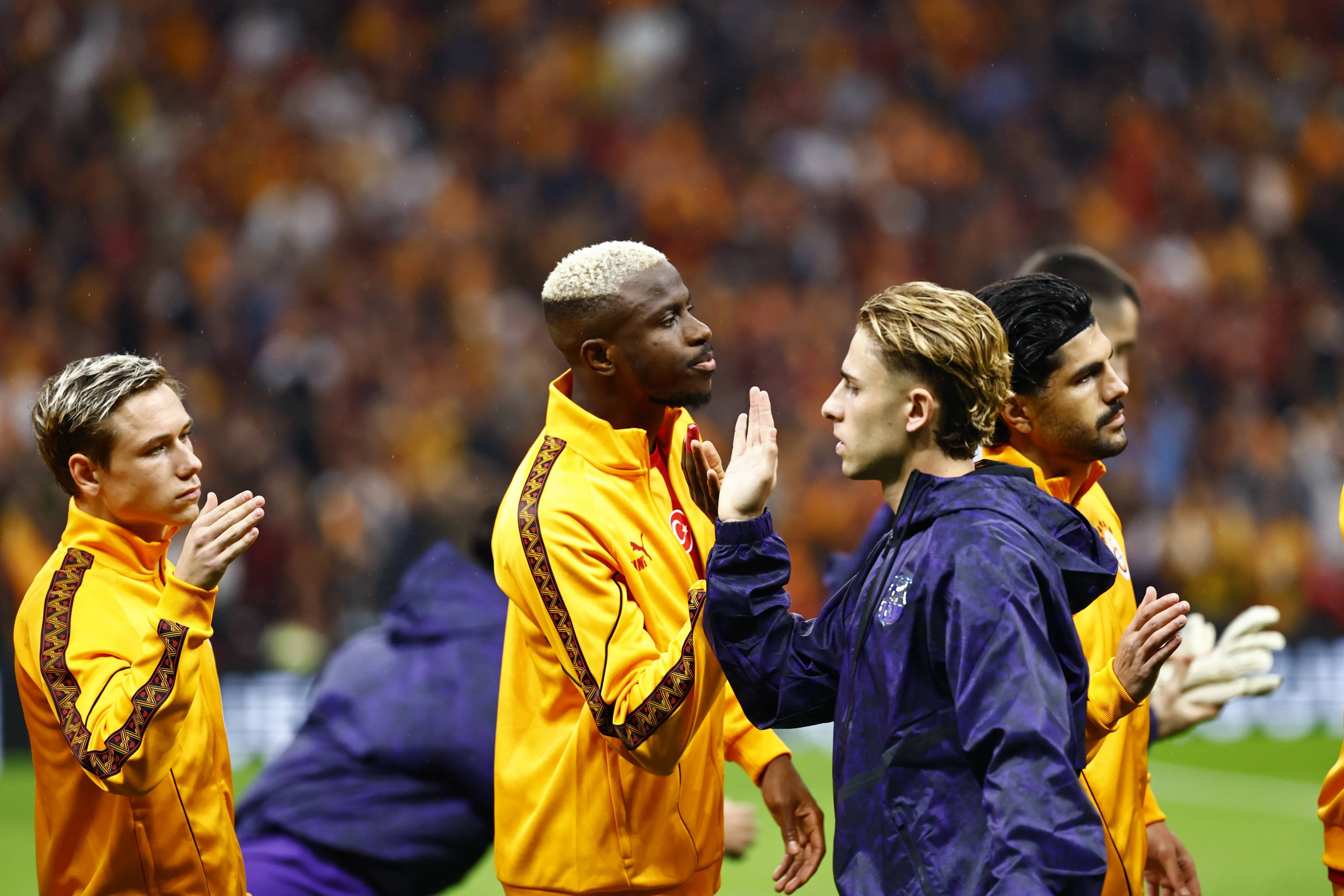 Victor Osimhen and Galatasaray vs Barcelona 