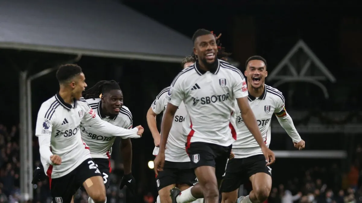 In-form Iwobi makes Premier League history in Fulham&rsquo;s statement win over Brighton