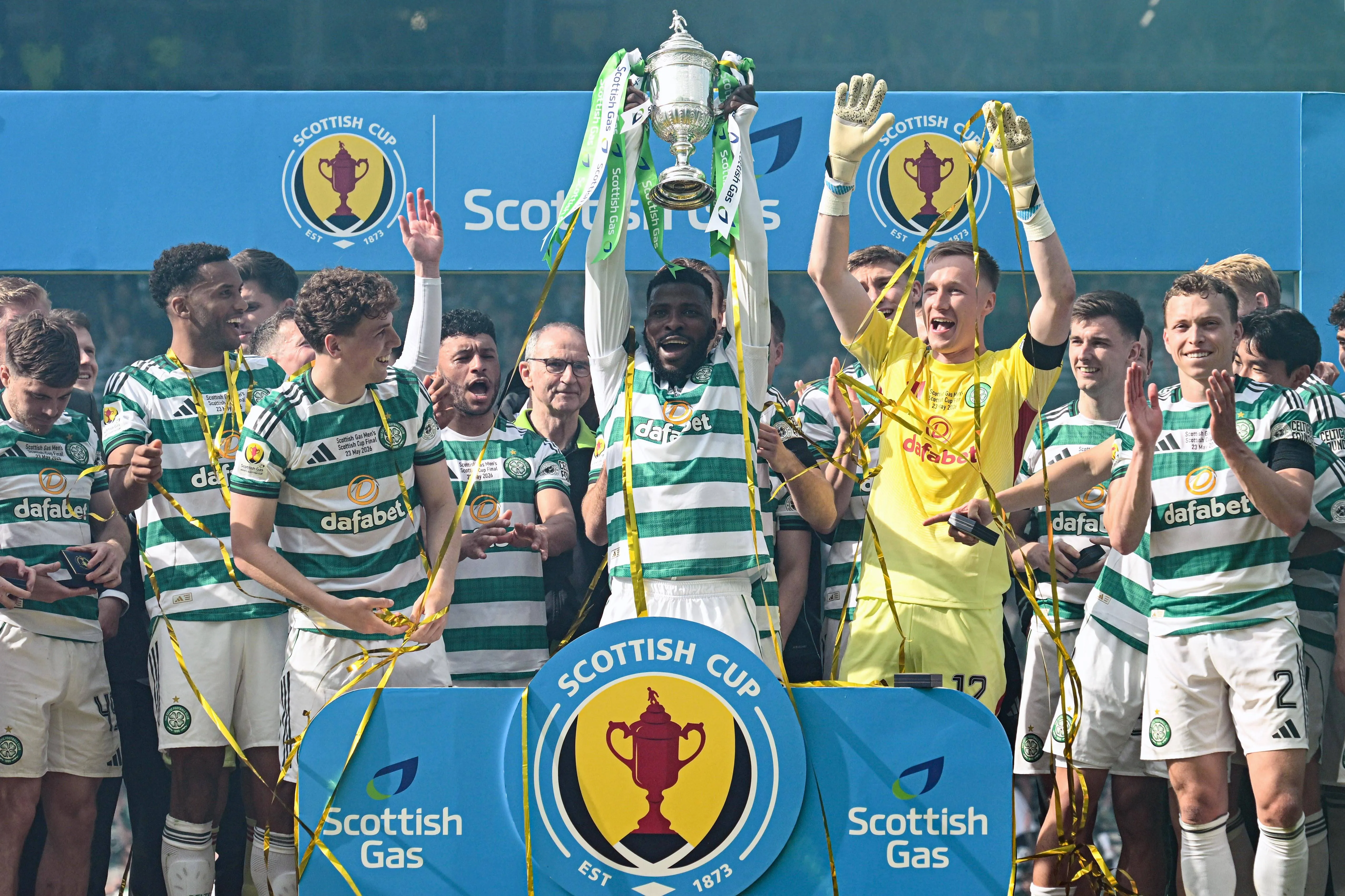 Kelechi Iheanacho of Celtic lifts the Scottish Gas Men s Scottish Cup Trophy between Celtic and Dunfermline Athletic