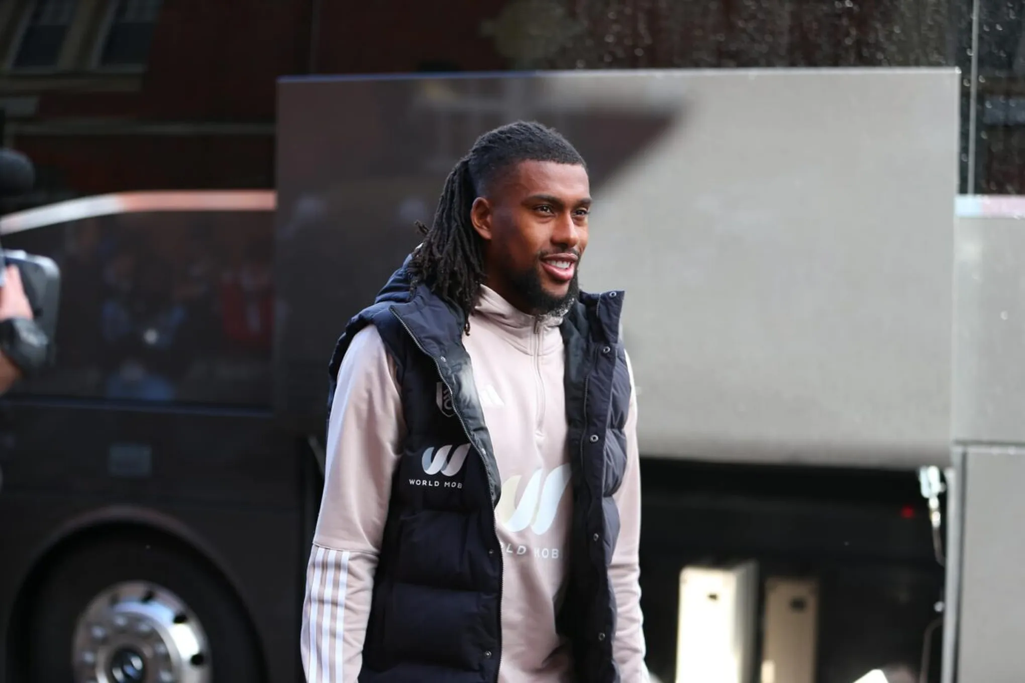 &lsquo;They said I wasn&rsquo;t good enough&rsquo; &ndash; Iwobi makes social media comeback with rap song
