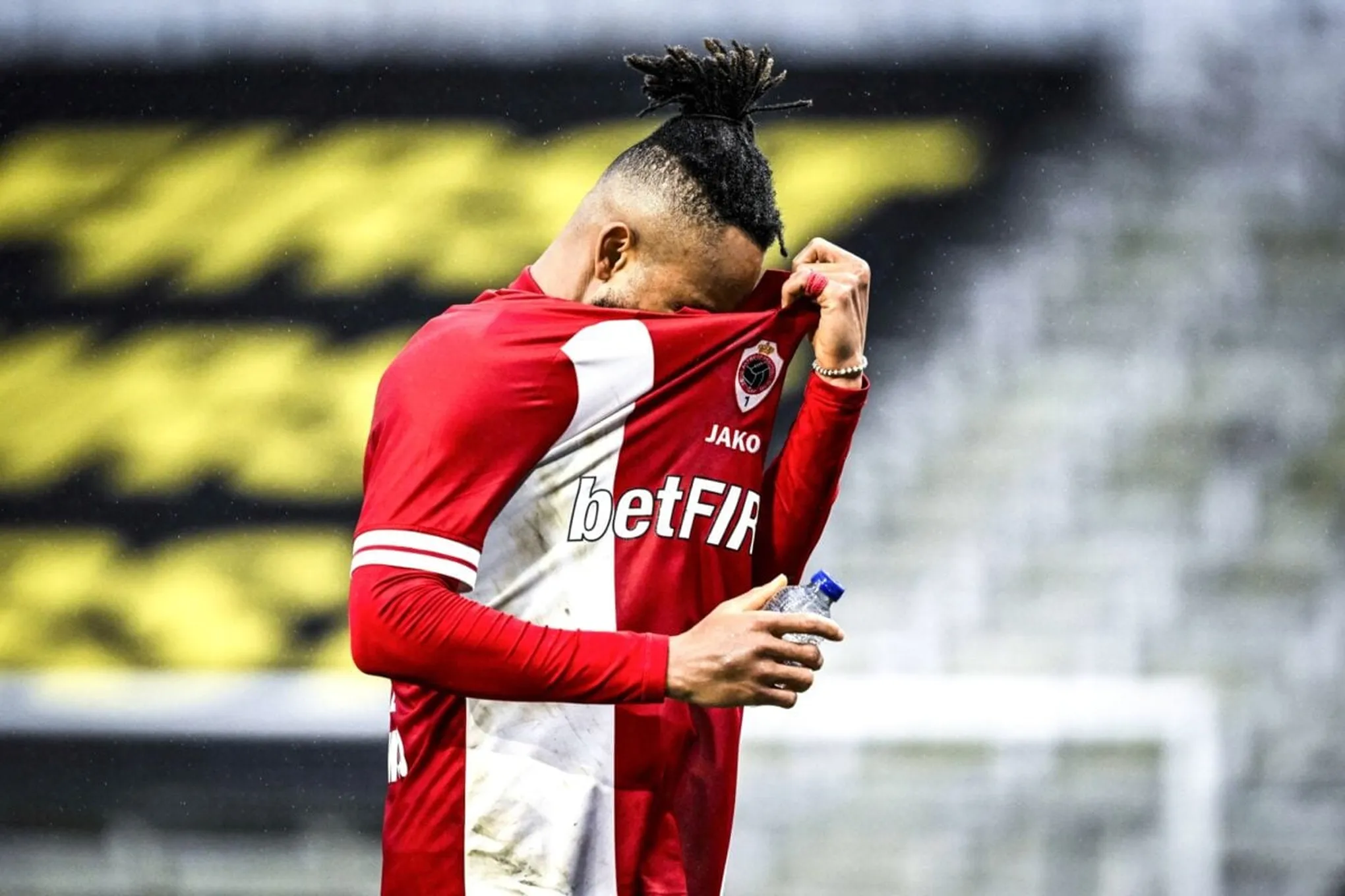 Supposed heir to Jay-Jay Okocha named Player of the Month, gets Goal of the Month award in Belgium