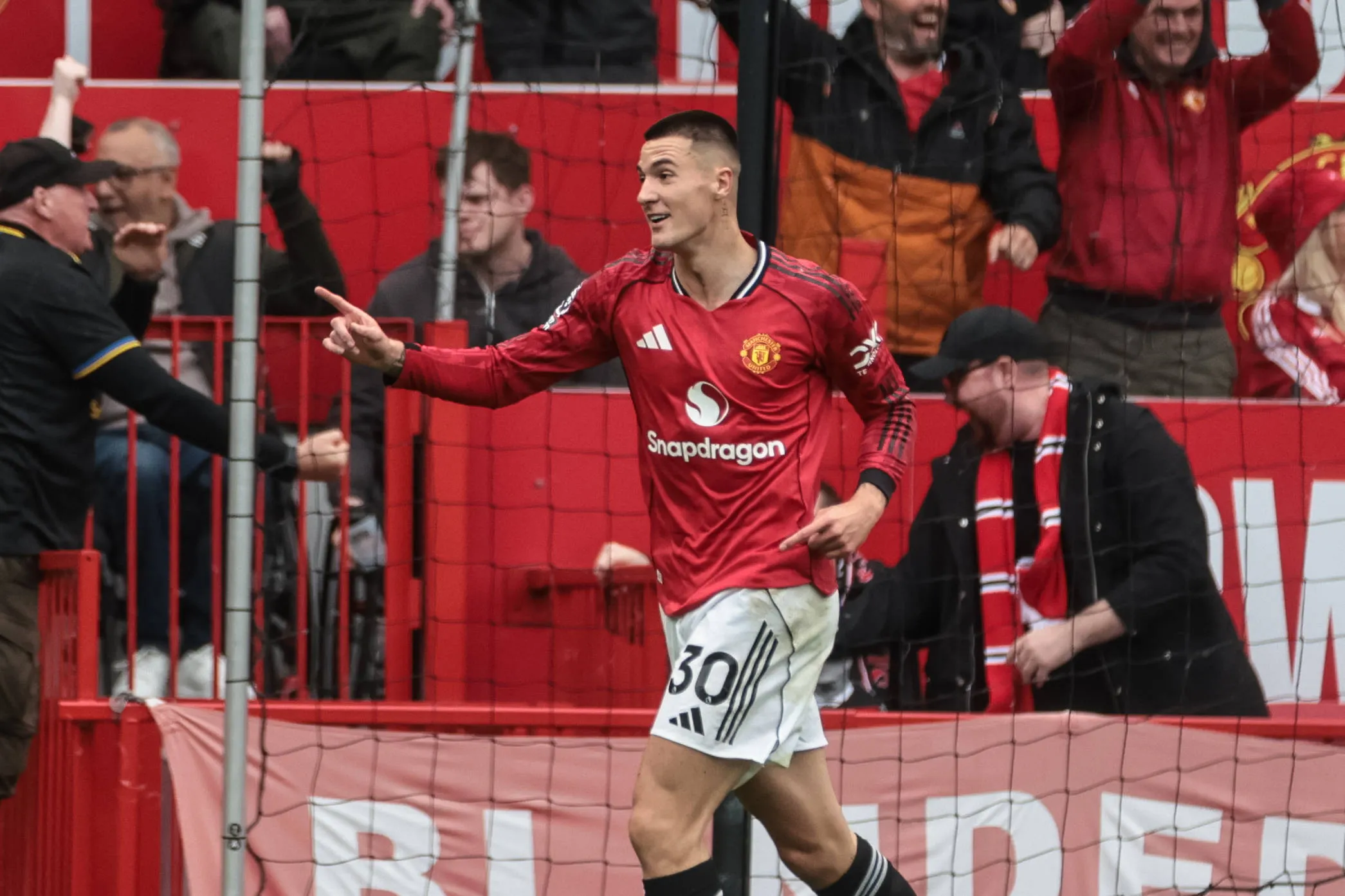  Benjamin Sesko of Manchester United