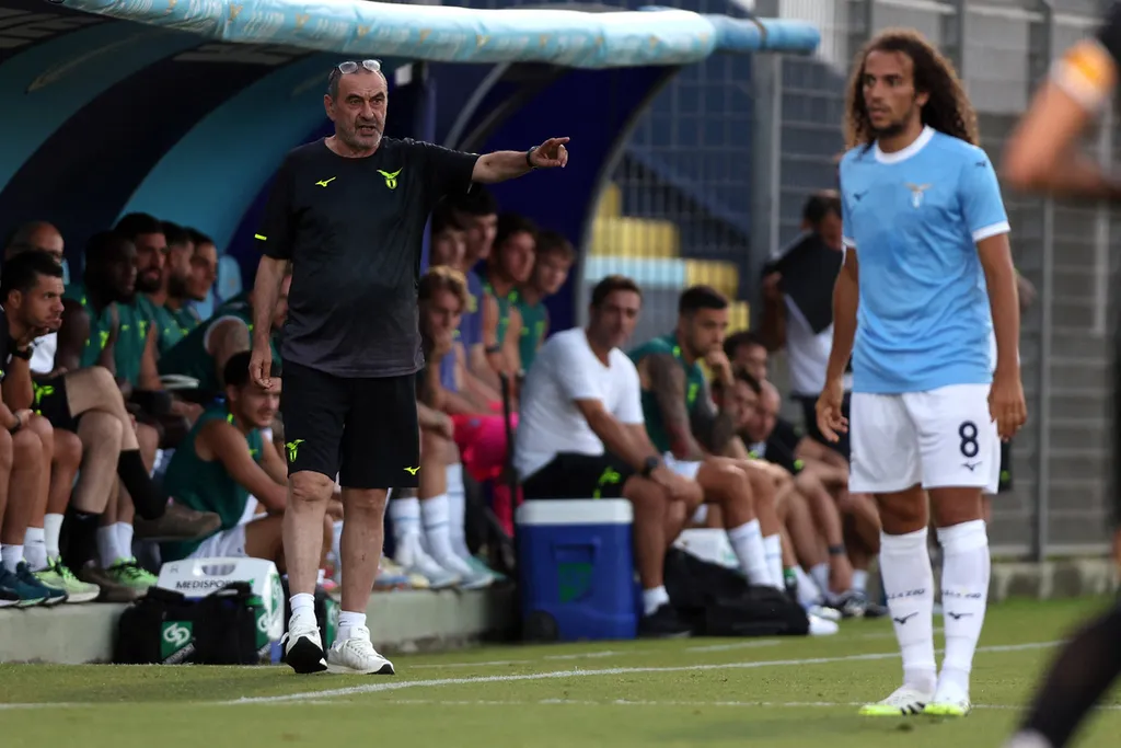 Fisayo Dele-Bashiru doubts intensify as Sarri seeks Lazio midfield solutions