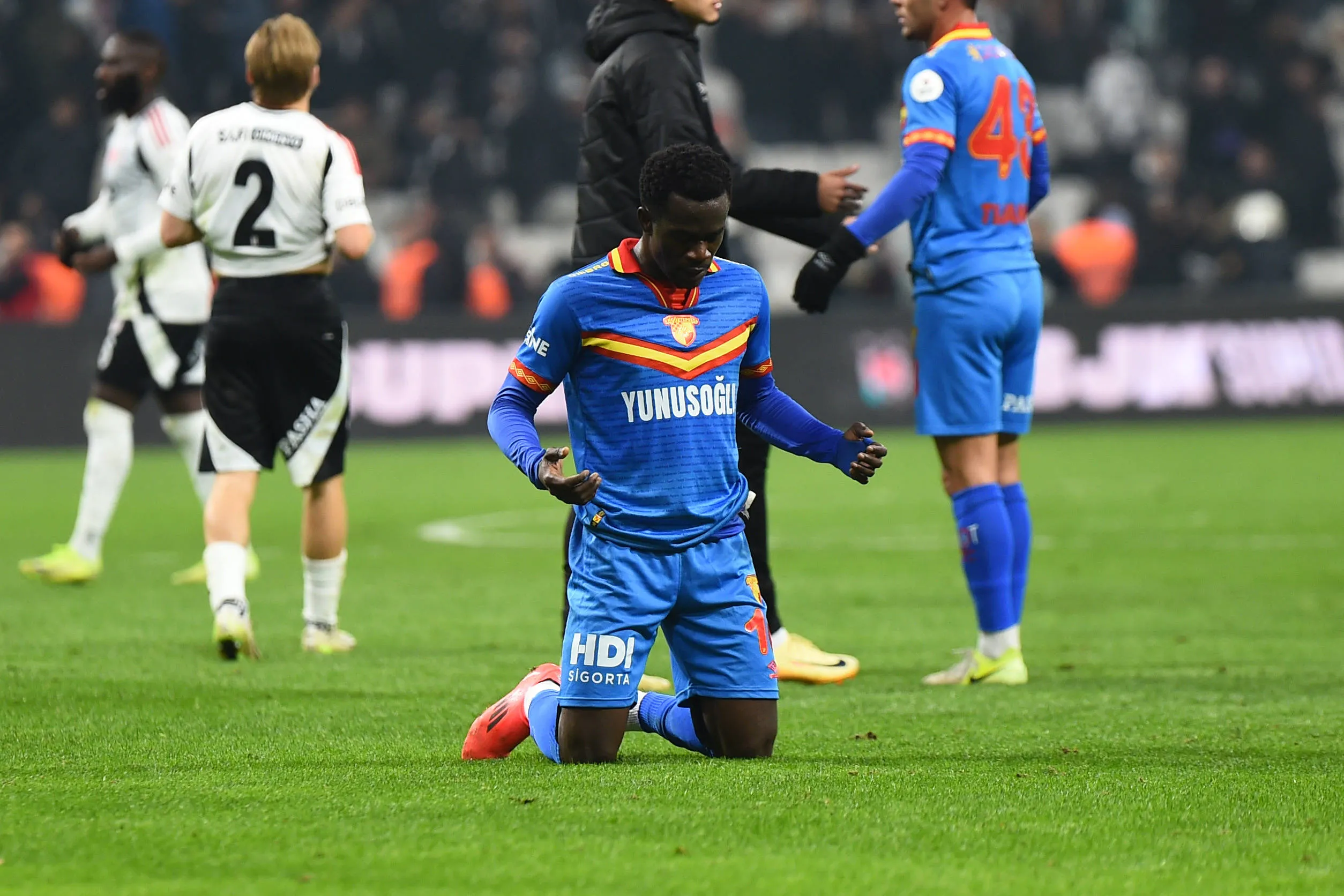 Anthony Dennis of Goztepe