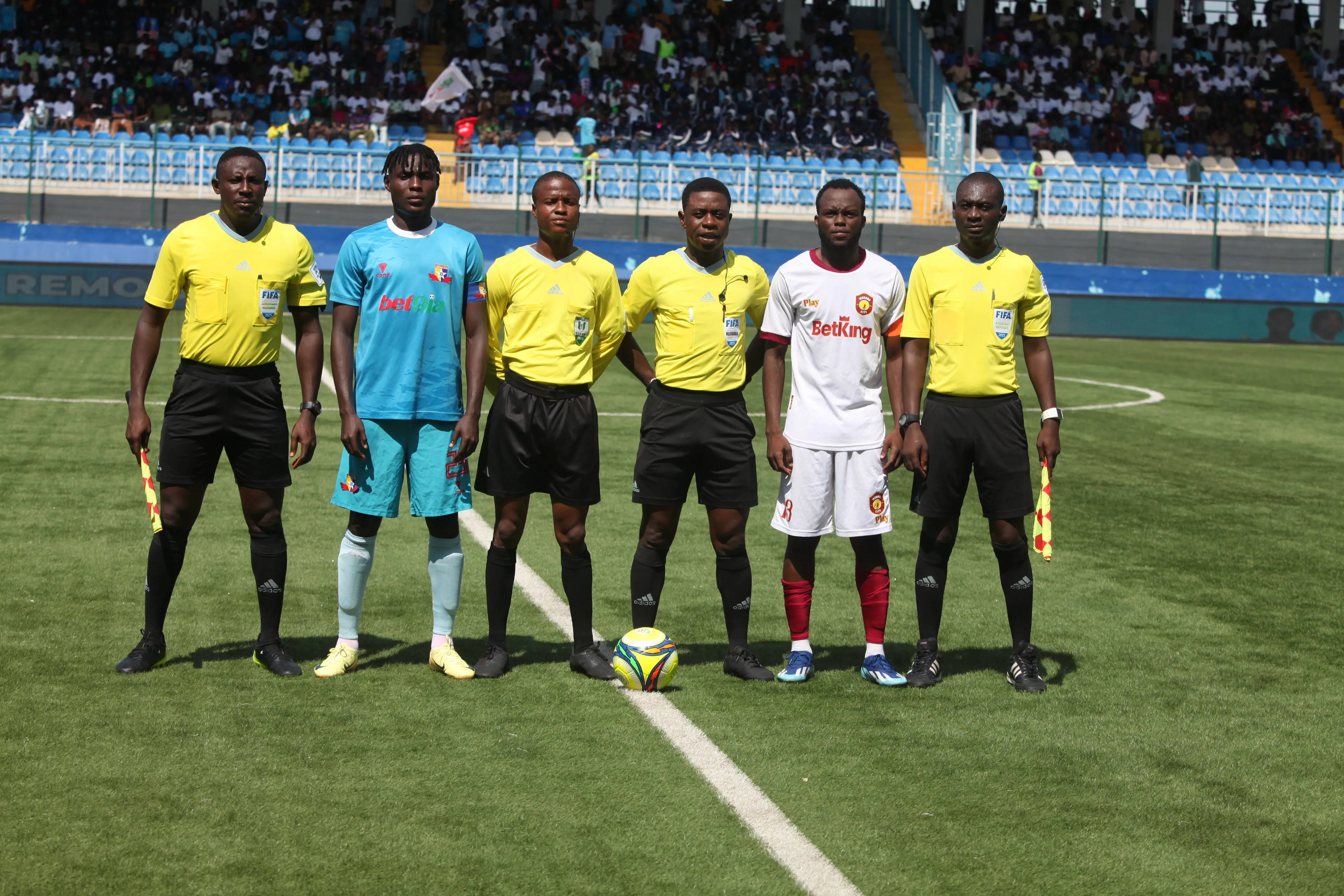 Remo Stars Receive NPFL 2024/2025 Season Trophy In Ikenne The referees pose for a photograph with the captains of Remo Stars FC and Ikorodu City FC during the clubs match in Ikenne