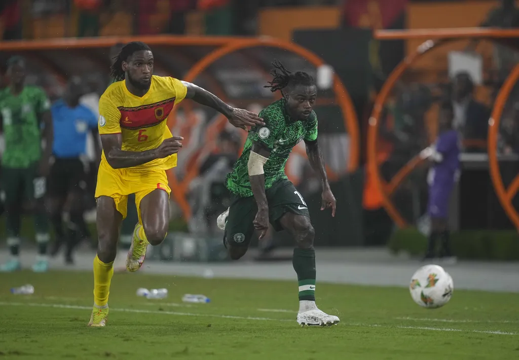 Super Eagles Moses simon vs Angola