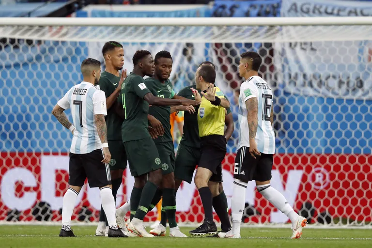 Ex-Super Eagles star blasts &lsquo;awful&rsquo; Spurs in North-London derby loss