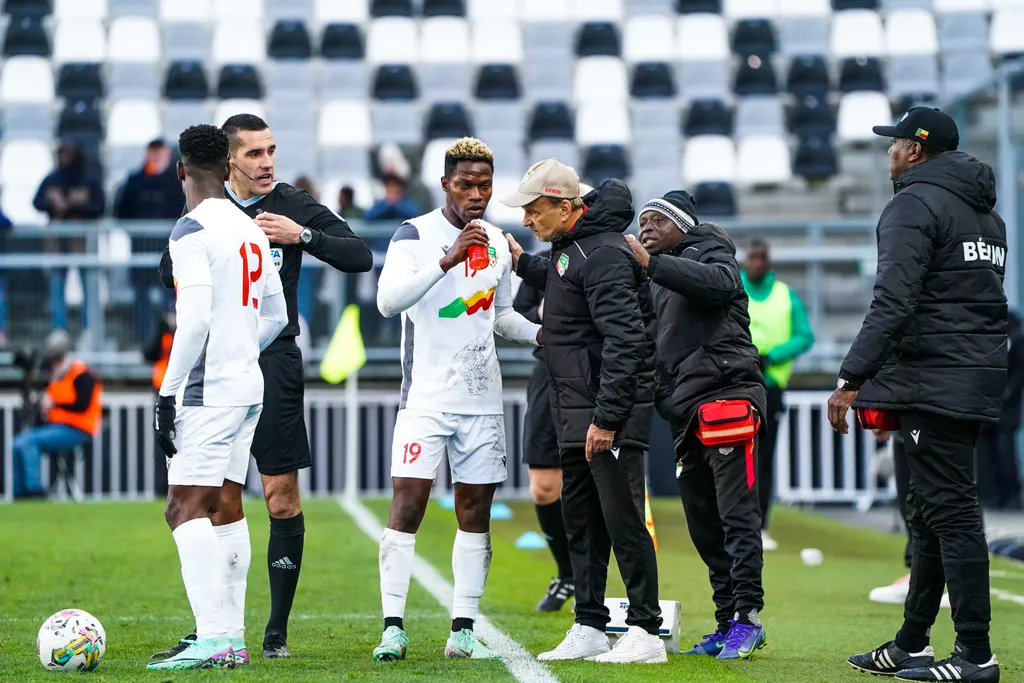 Wounded ex Gernot Rohr loses key defender, forward ahead of Super Eagles showdown