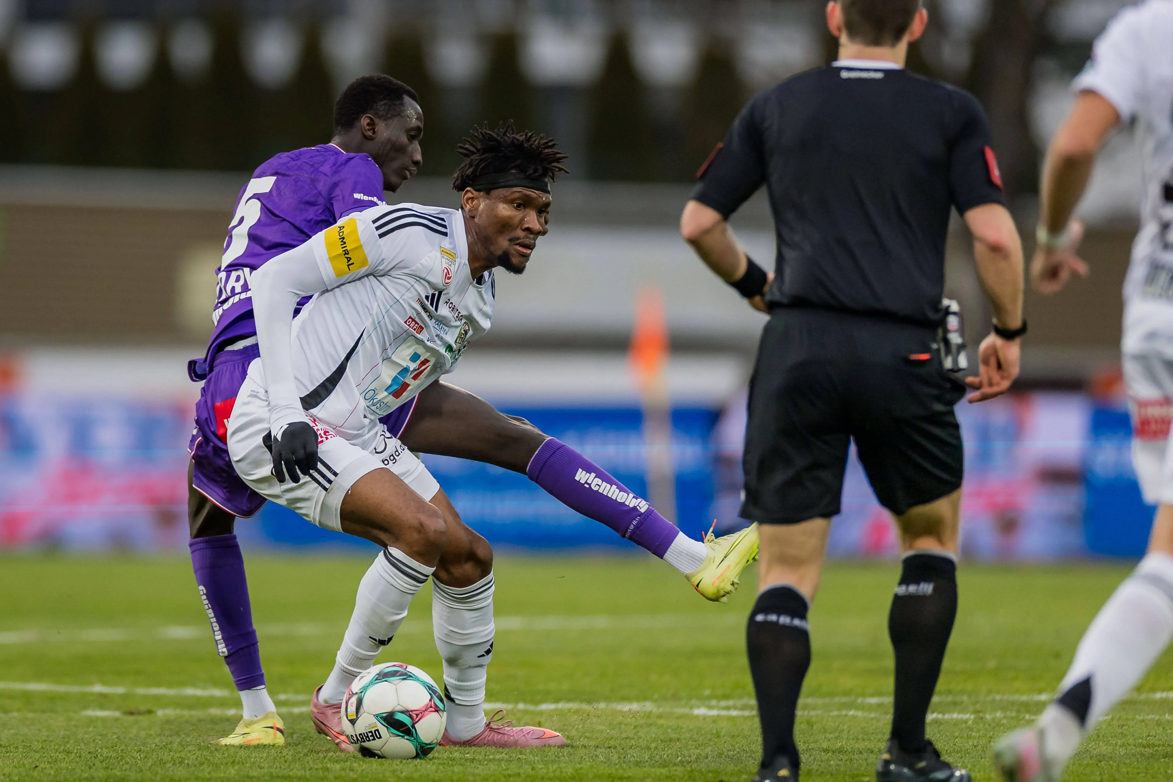 Super Eagles and Trabzonspor defender Chibuike Nwaiwu