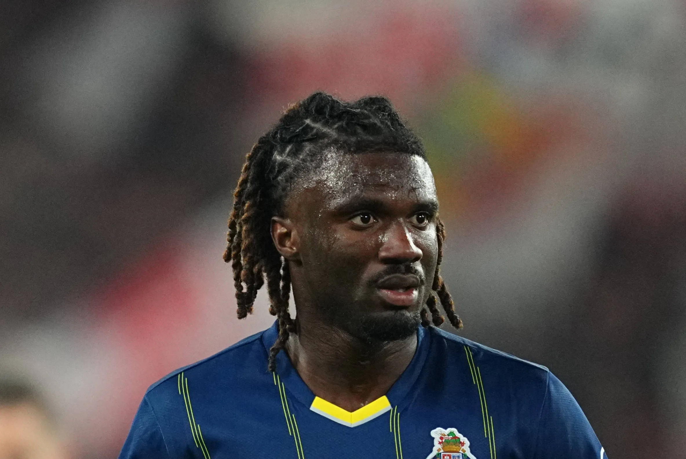 Terem Moffi FC Porto looks on