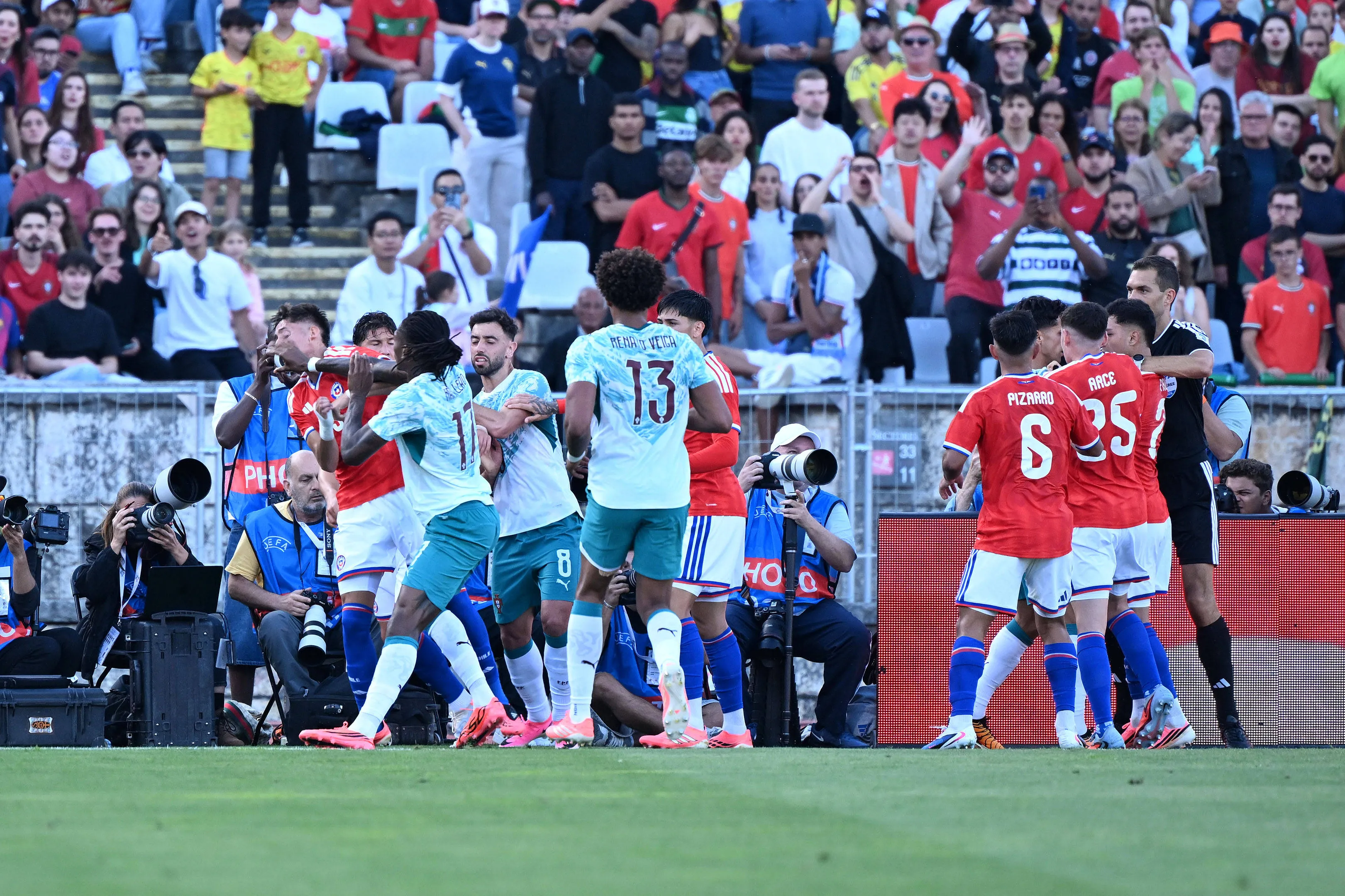  Ivan Roman from Chile and Rafael Leao from Portugal are sent off