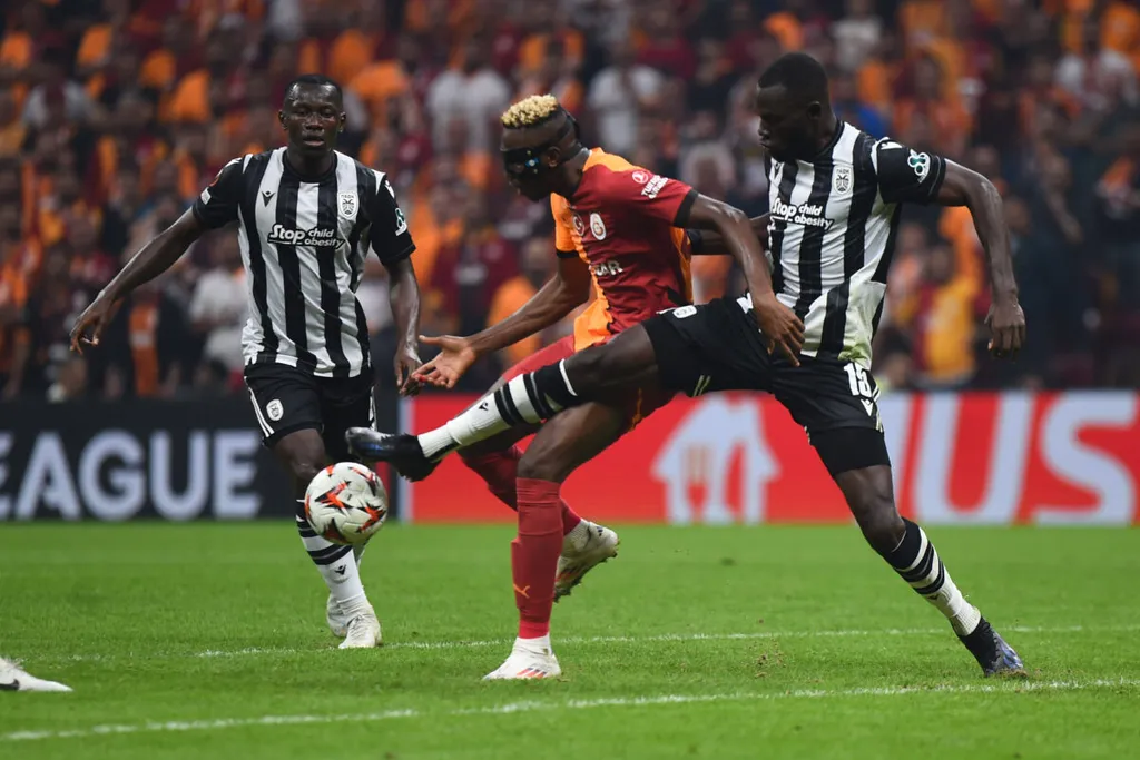'Osimhen fights a lot': Galatasaray boss on Super Eagles striker's ongoing drought
