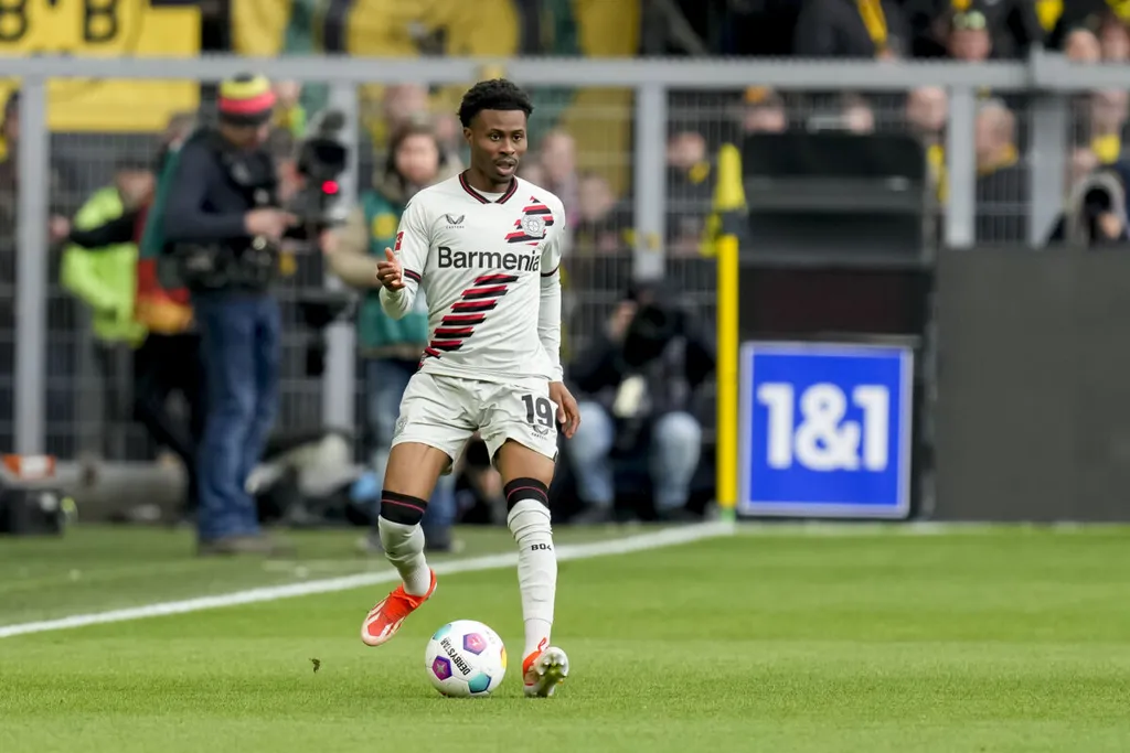 Victor Boniface scores as Bayer Leverkusen equal record 