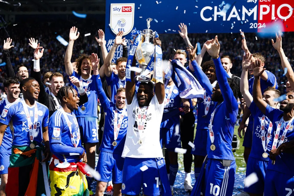 Iheanacho: Leicester forward&rsquo;s shirt features intriguing transfer spoiler