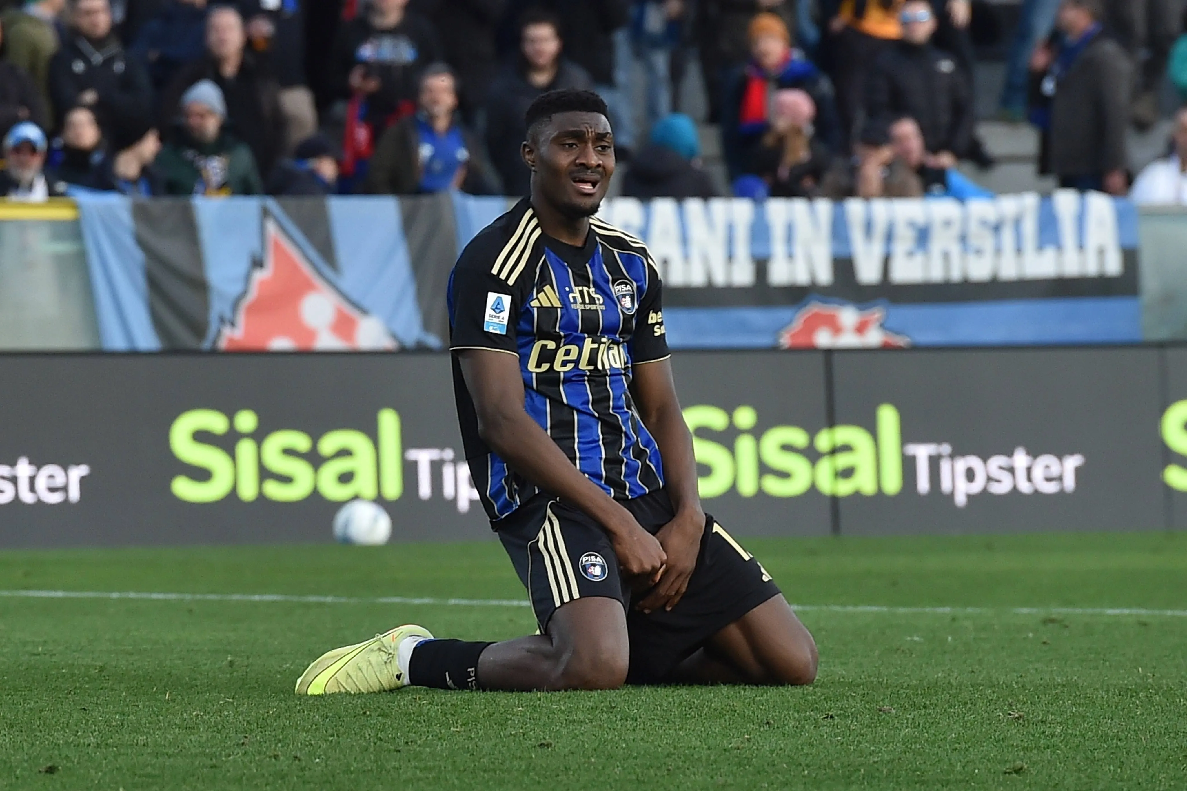 Super Eagles hopeful denied record night as AC Milan beat Pisa in tight Serie A clash