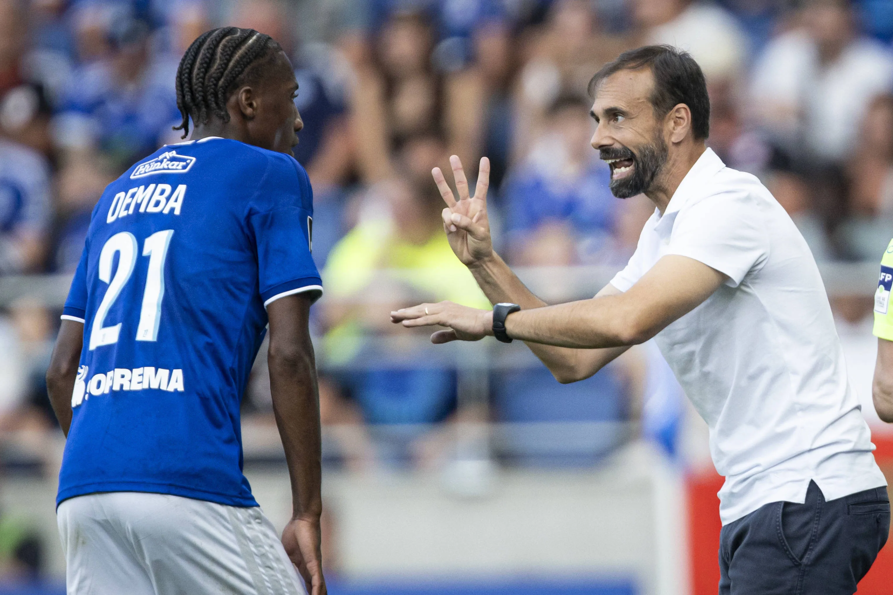 Coach Hugo Oliveira of Racing Strasbourg