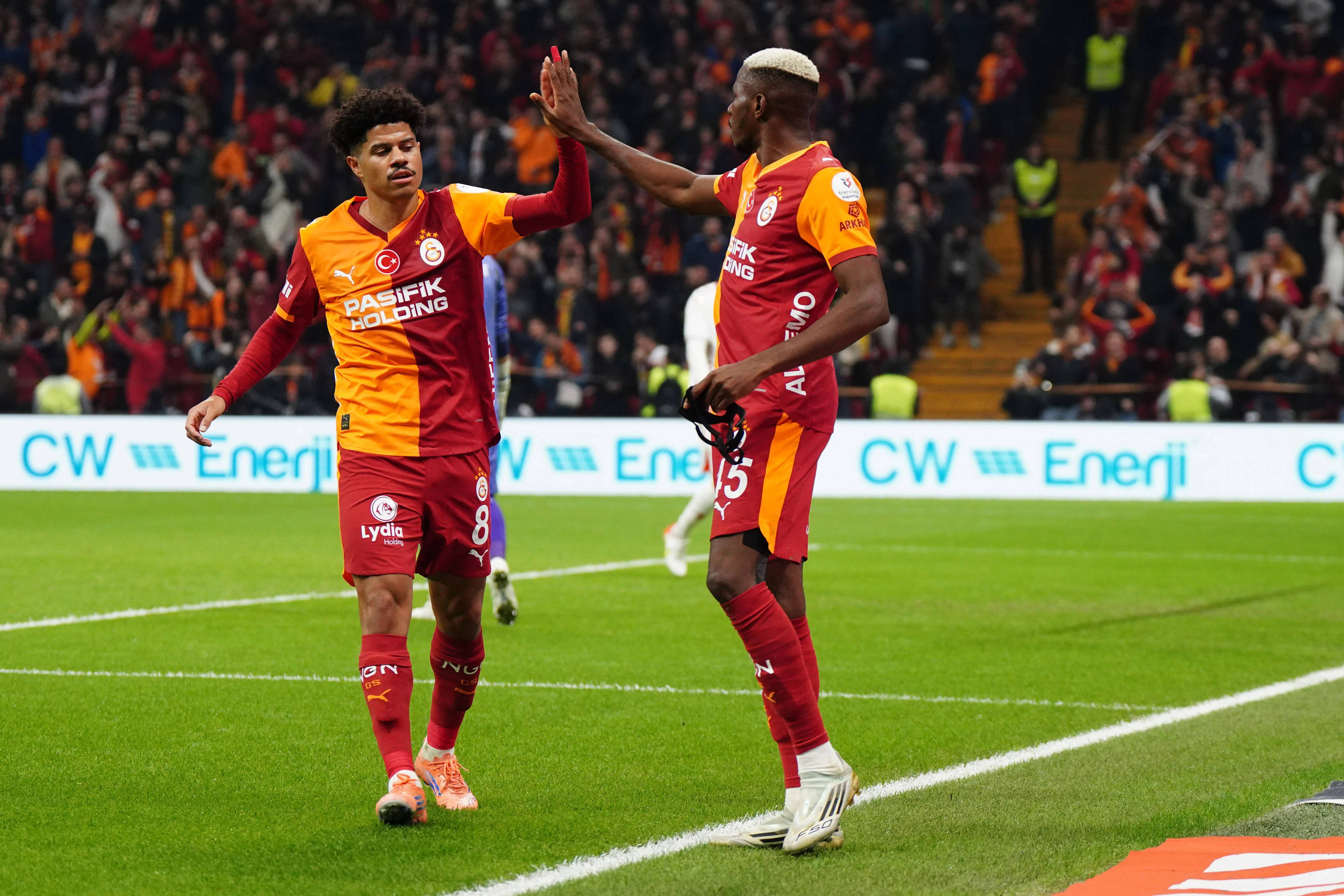 Galatasaray teammates Victor Osimhen and Gabriel Sara