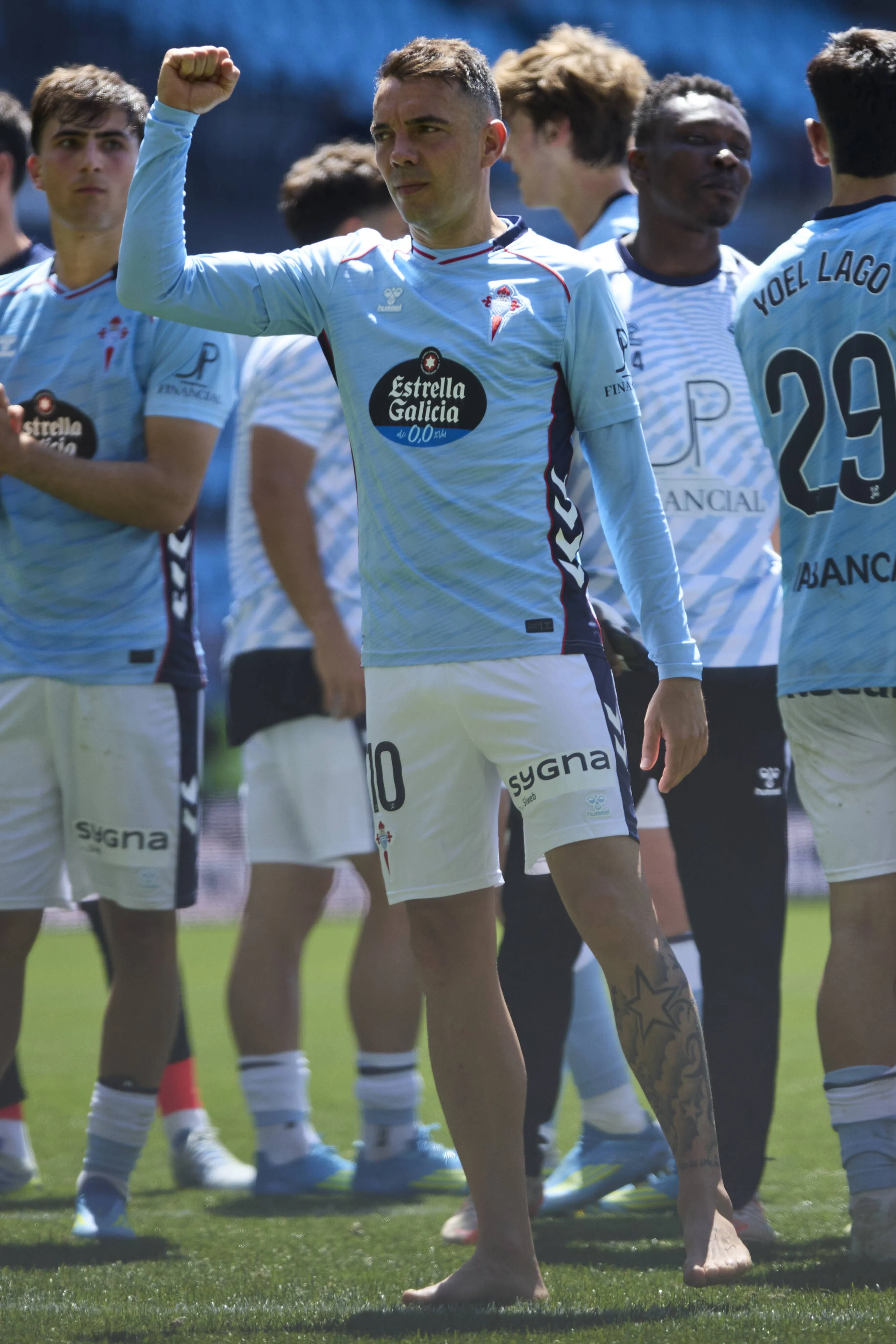 Iago Aspas of Celta de Vigo reacts