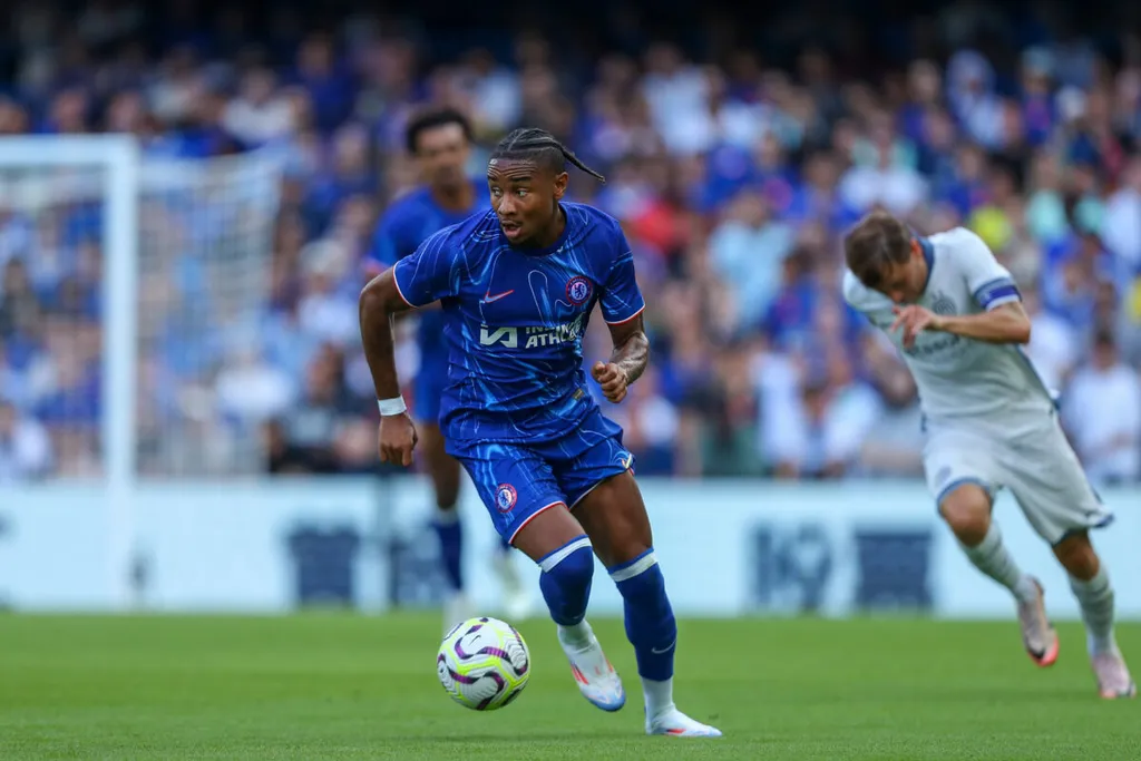 Victor Osimhen: France legend Petit already dreaming of partnership with unsettled Chelsea star