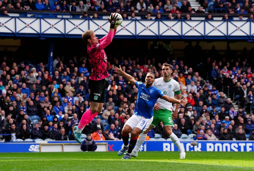 Cyriel Dessers- Photo by IMAGO