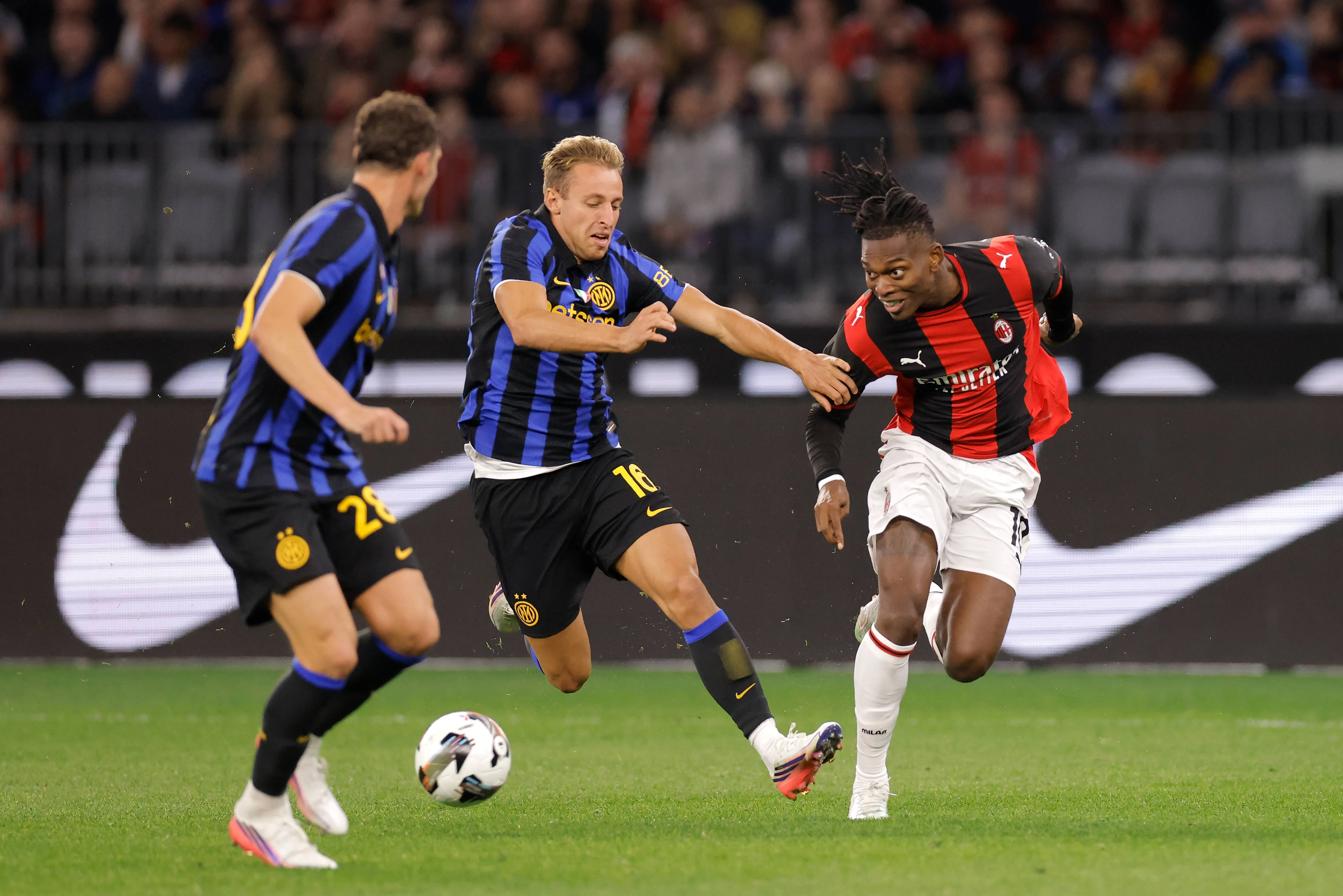 Rafael Leao of AC Milan