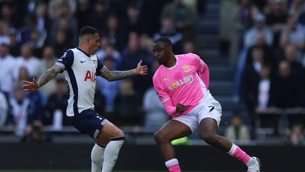 Onuachu, Aribo & 3 Super Eagles stars who have suffered multiple Premier League relegations