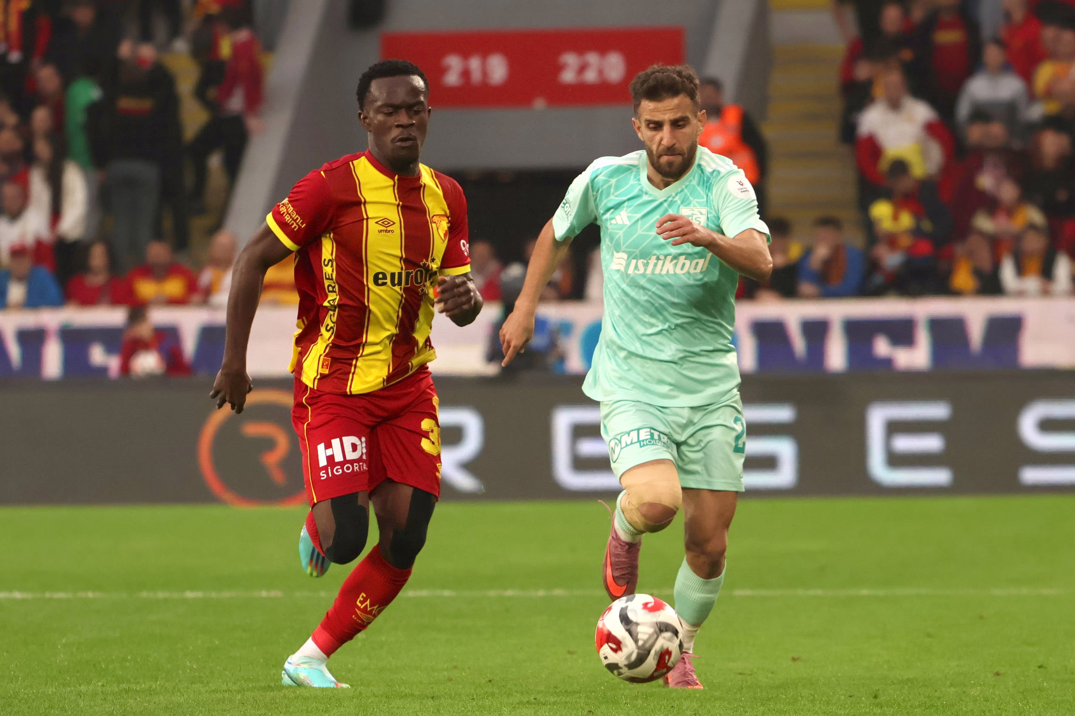 Nigeria and G&ouml;ztepe midfielder Anthony Dennis