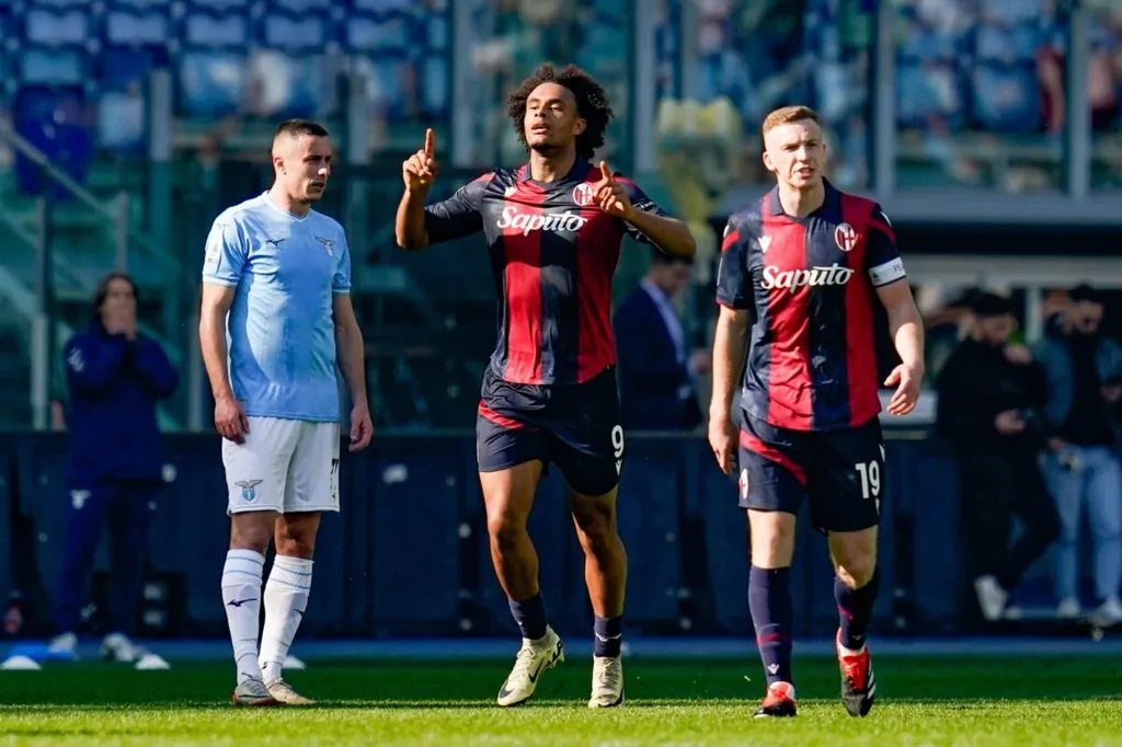 Man United ready to splash &euro;50m for Super Eagles-eligible Joshua Zirkzee 