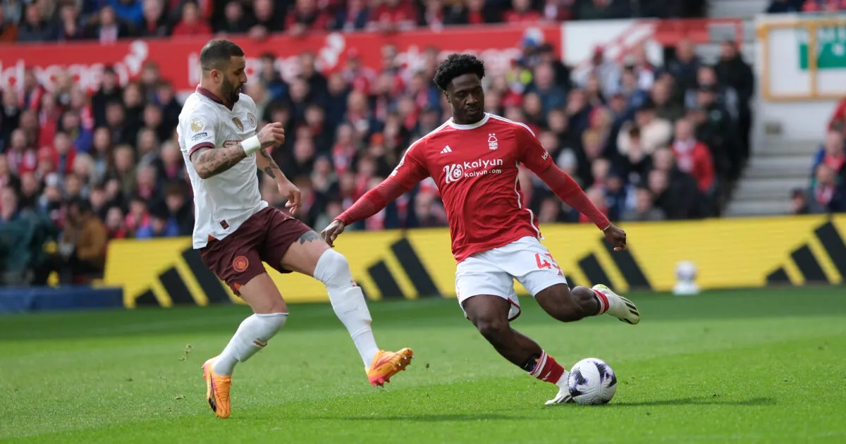 Aina reveals praise from Kyle Walker after beating Man City star in speed race