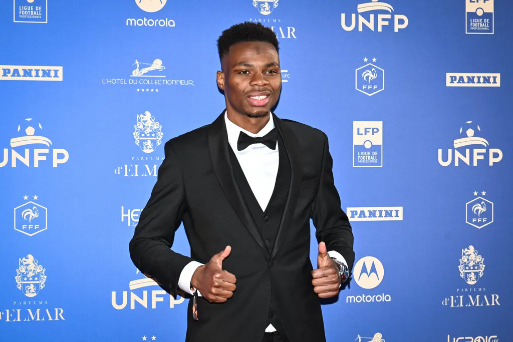 Mali’s starwins the Marc‑Vivien Foé award over Nigeria’s Simon, extending Nigeria’s five‑year drought.