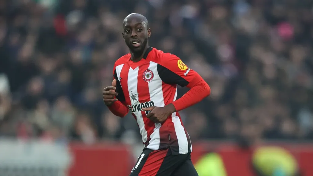 Awoniyi: What Forest's Wissa bid means for former fan favorite