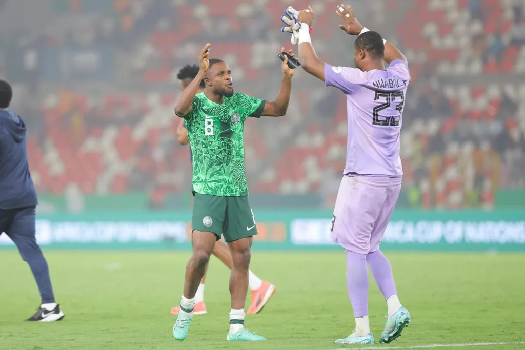 ICONSPORT_190046_0105